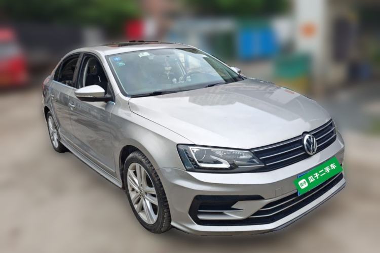 Used Volkswagen Sagitar 2018 280TSI DSG Ignite Edition Front Right 45 Deg