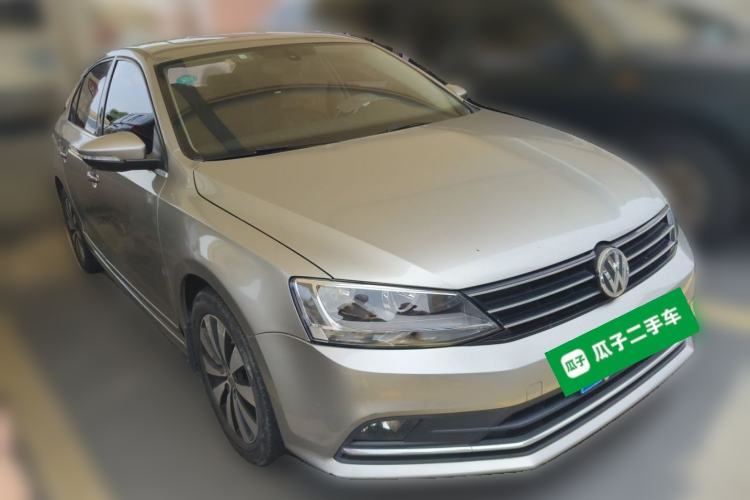 Used Volkswagen Sagitar 2018 180TSI DSG Prestige Edition Front Right 45 Deg