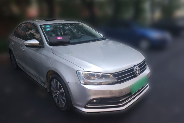 Used Volkswagen Sagitar 2018 280TSI DSG Comfort Model Front Right 45 Deg
