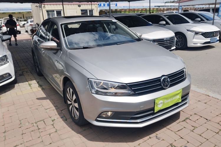 Used Volkswagen Sagitar 2018 1.6L Automatic Comfort Model Front Right 45 Deg