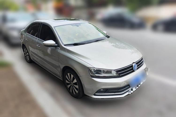 Used Volkswagen Sagitar 2018 1.6L Automatic Comfort Model Front Right 45 Deg
