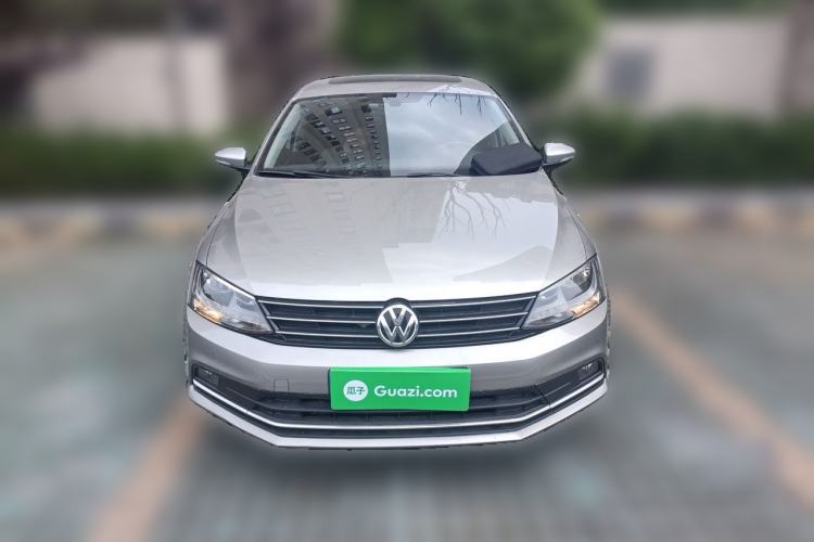 Used Volkswagen Sagitar 2018 1.6L Automatic Comfort Model Front