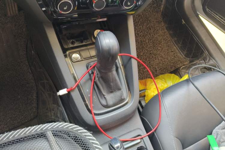 Used Volkswagen Sagitar 2018 180TSI DSG Prestige Edition Gear Lever