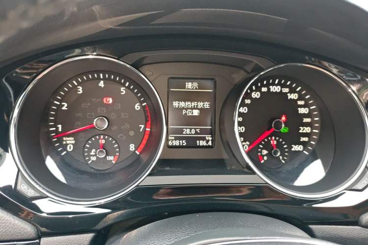 Used Volkswagen Sagitar 2018 280TSI DSG Ignite Edition Instrument Cluster