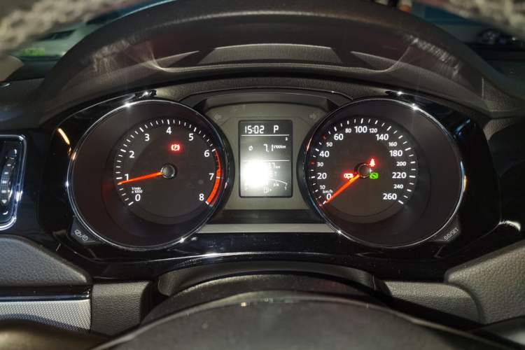 Used Volkswagen Sagitar 2018 1.6L Automatic Comfort Model Instrument Cluster