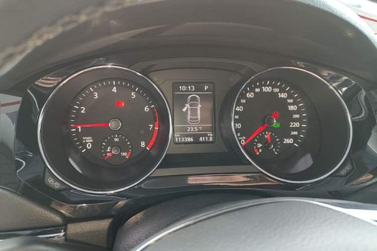 Used Volkswagen Sagitar 2018 280TSI DSG Ignite Edition Instrument Cluster