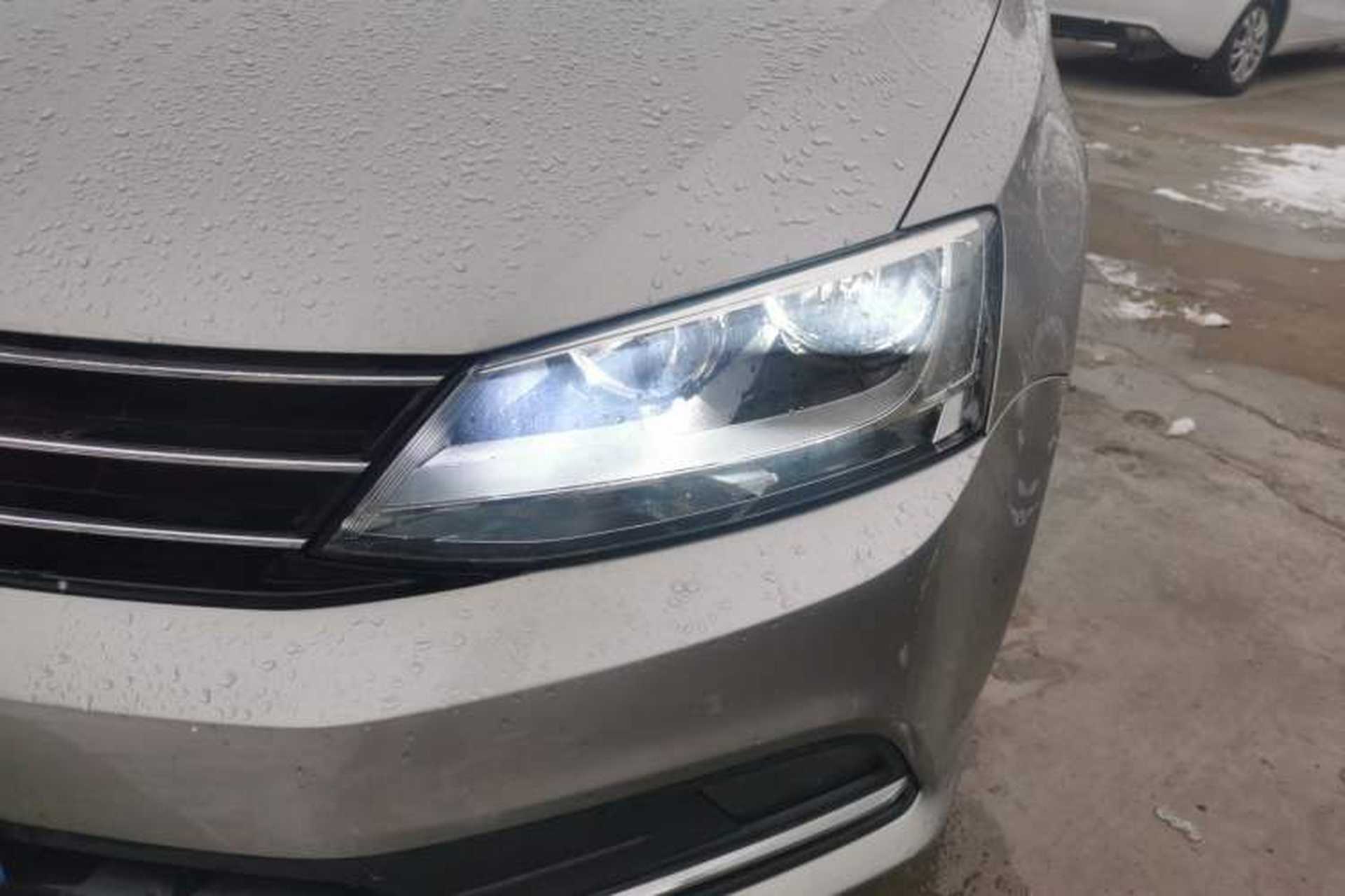 Used Volkswagen Sagitar 2018 1.6L Automatic Comfort Model Left Front Headlight