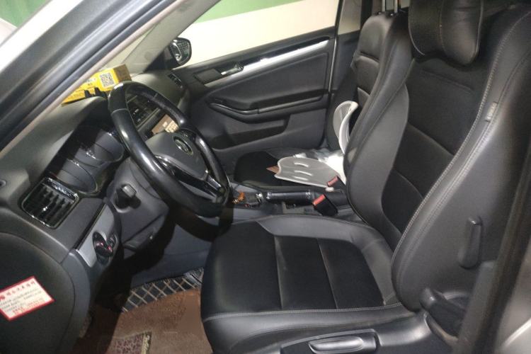 Used Volkswagen Sagitar 2018 280TSI DSG Ignite Edition Left Front Seat