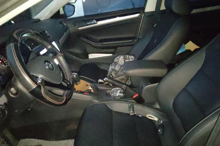 Used Volkswagen Sagitar 2018 280TSI DSG Ignite Edition Left Front Seat