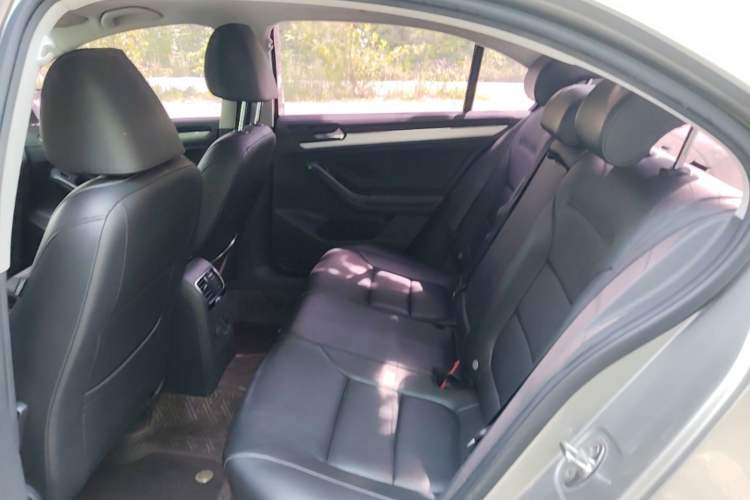 Used Volkswagen Sagitar 2018 280TSI DSG Comfort Model Left Rear Seat