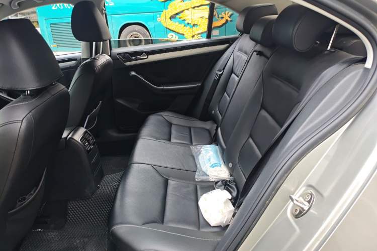 Used Volkswagen Sagitar 2018 280TSI DSG Ignite Edition Left Rear Seat