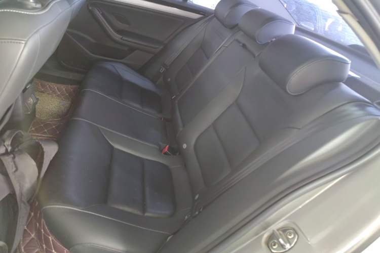 Used Volkswagen Sagitar 2018 280TSI DSG Comfort Model Left Rear Seat