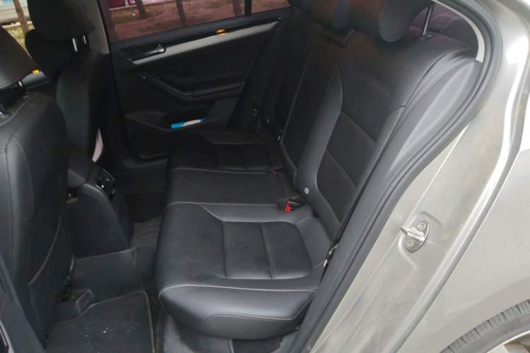 Used Volkswagen Sagitar 2018 280TSI DSG Ignite Edition Left Rear Seat