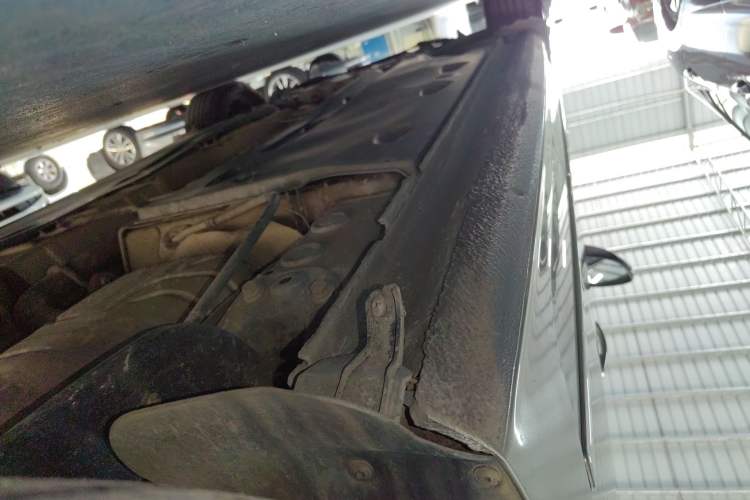 Used Volkswagen Sagitar 2018 280TSI DSG Comfort Model Left Side Sill
