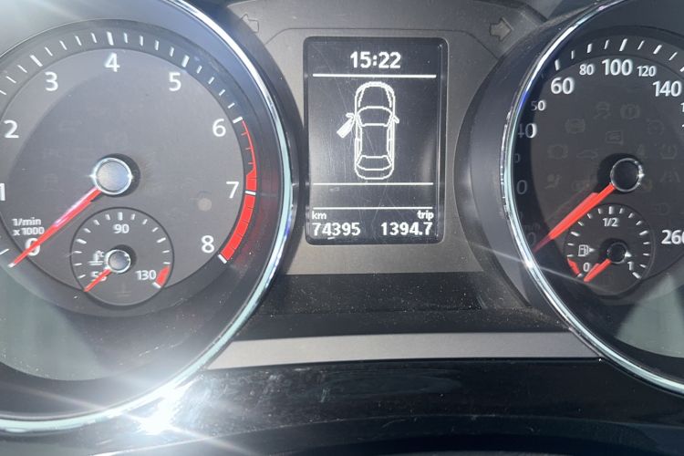 Used Volkswagen Sagitar 2018 280TSI DSG Comfort Model Odometer Close Up