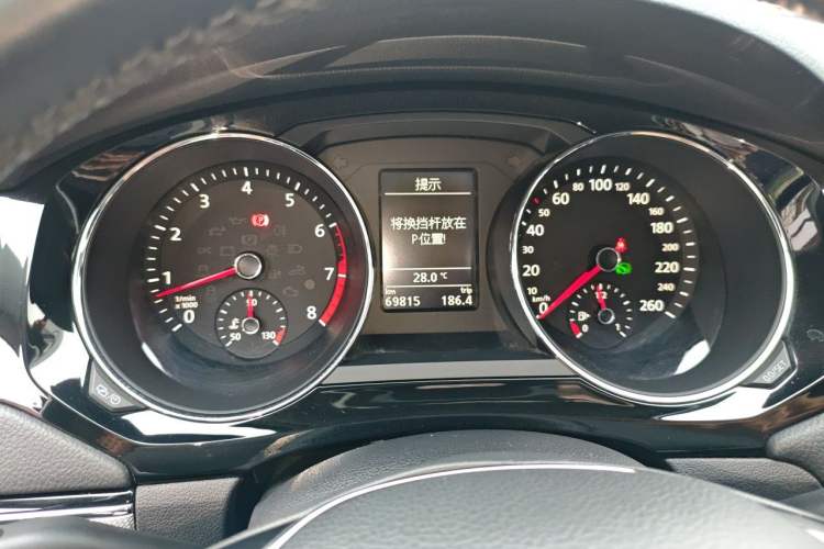 Used Volkswagen Sagitar 2018 280TSI DSG Ignite Edition Odometer Close Up