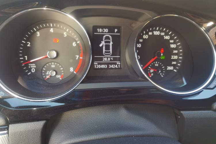 Used Volkswagen Sagitar 2018 280TSI DSG Ignite Edition Odometer Close Up