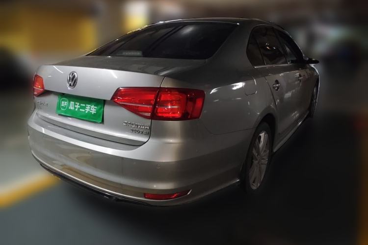 Used Volkswagen Sagitar 2018 280TSI DSG Ignite Edition Rear Right 45 Deg