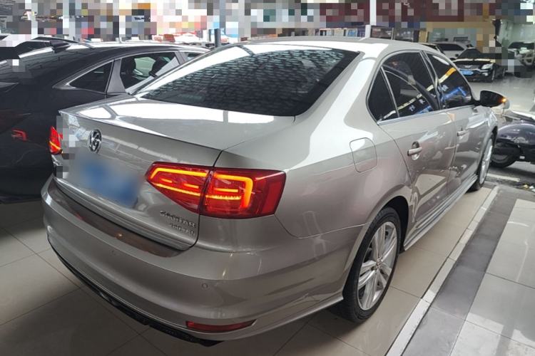 Used Volkswagen Sagitar 2018 280TSI DSG Ignite Edition Rear Right 45 Deg