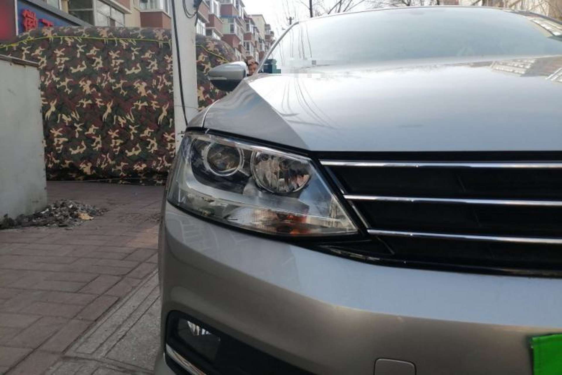 Used Volkswagen Sagitar 2018 1.6L Automatic Comfort Model Right Front Headlight