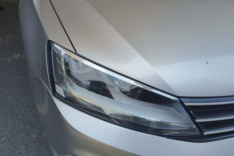 Used Volkswagen Sagitar 2018 180TSI DSG Prestige Edition Right Front Headlight