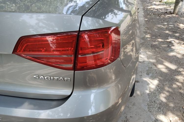 Used Volkswagen Sagitar 2018 280TSI DSG Comfort Model Right Rear Taillight