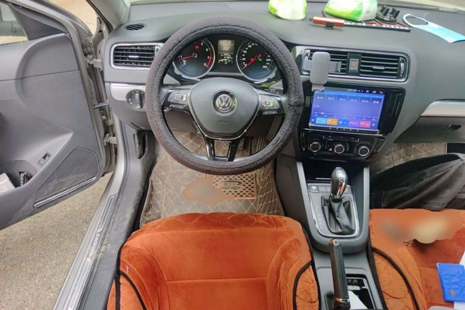 Used Volkswagen Sagitar 2018 1.6L Automatic Comfort Model Steering Wheel