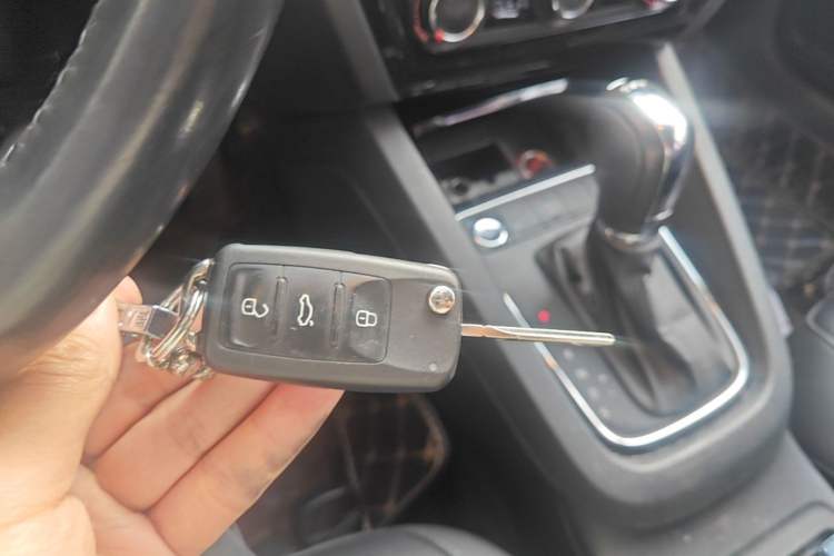 Used Volkswagen Sagitar 2018 280TSI DSG Ignite Edition Vehicle Key