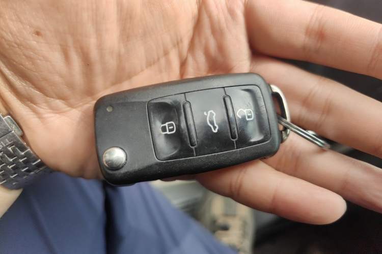 Used Volkswagen Sagitar 2018 1.6L Automatic Comfort Model Vehicle Key