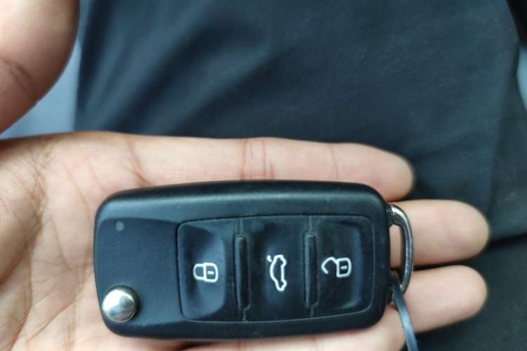 Used Volkswagen Sagitar 2018 280TSI DSG Ignite Edition Vehicle Key