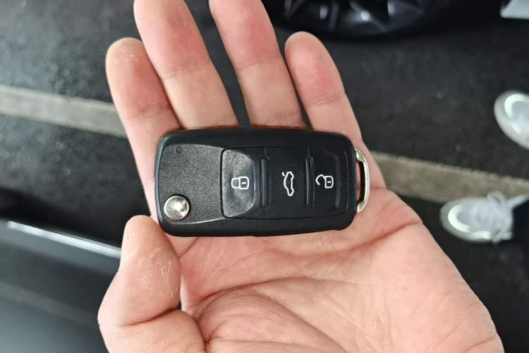 Used Volkswagen Sagitar 2018 180TSI DSG Prestige Edition Vehicle Key