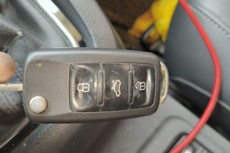 Used Volkswagen Sagitar 2018 180TSI DSG Prestige Edition Vehicle Key