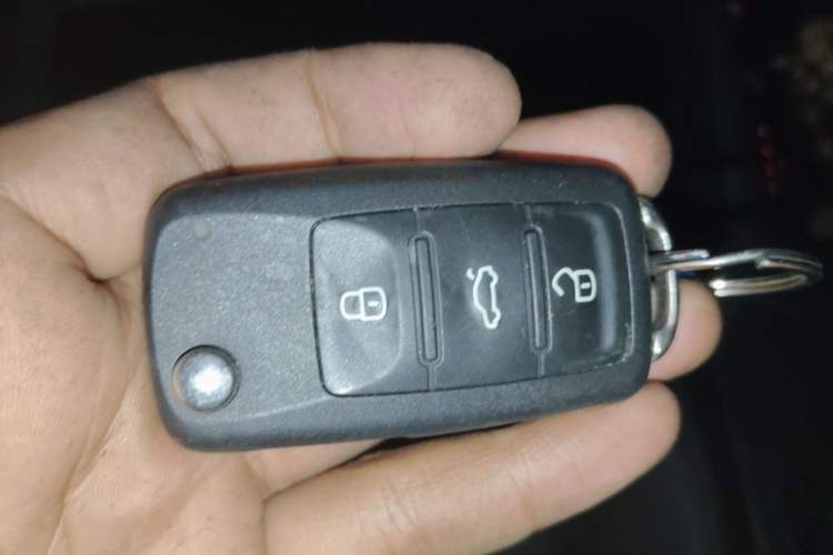 Used Volkswagen Sagitar 2018 280TSI DSG Ignite Edition Vehicle Key