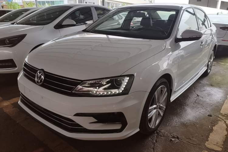 Used Volkswagen Sagitar 2018 280TSI DSG Ignite Edition Guazi used car, China used car export, Used car for sale, Used  cars, Cheapest cars for sale