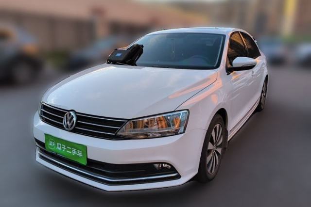 Ojetý Volkswagen Sagitar 2018 280TSI DSG Comfort Model