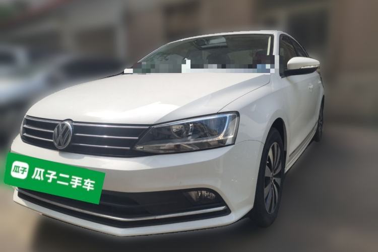 Used Volkswagen Sagitar 2018 1.6L Automatic Comfort Model Guazi used car, China used car export, Used car for sale, Used  cars, Cheapest cars for sale