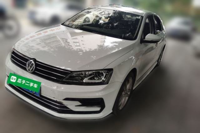 Ojetý Volkswagen Sagitar 2018 280TSI DSG Ignite Edition