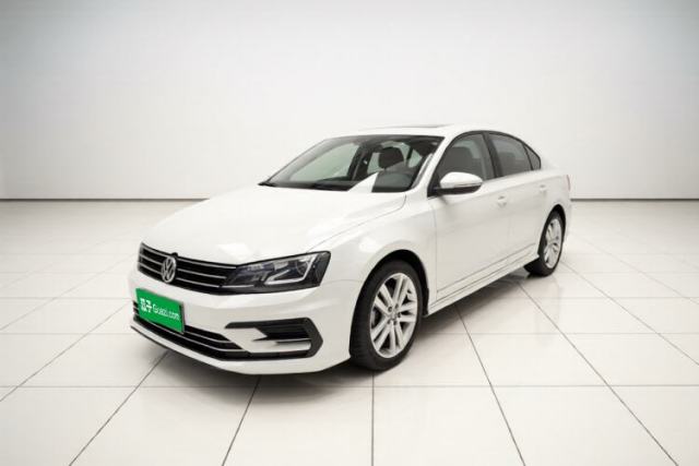 Używany Volkswagen Sagitar 2018 280TSI DSG Ignite Edition