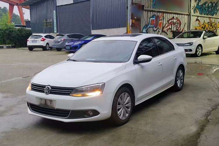 Used Volkswagen Sagitar 2018 1.6L Automatic Comfort Model Guazi used car, China used car export, Used car for sale, Used  cars, Cheapest cars for sale