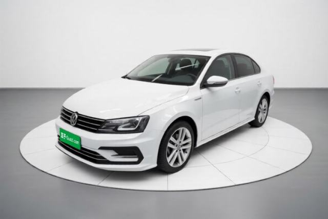 Ojetý Volkswagen Sagitar 2018 280TSI DSG Ignite Edition
