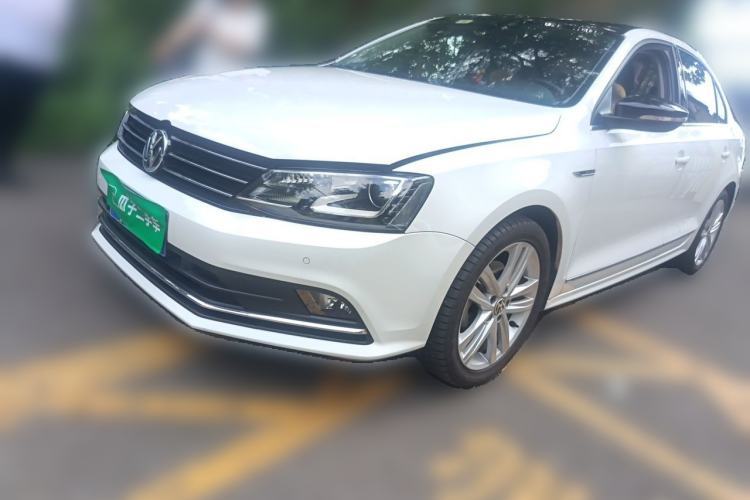 Used Volkswagen Sagitar 2018 280TSI DSG Luxury Model Guazi used car, China used car export, Used car for sale, Used  cars, Cheapest cars for sale