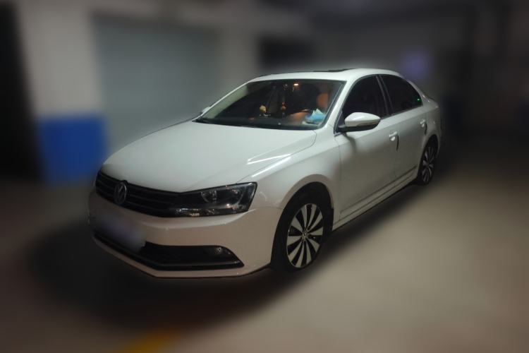 Used Volkswagen Sagitar 2018 1.6L Automatic Comfort Model Guazi used car, China used car export, Used car for sale, Used  cars, Cheapest cars for sale