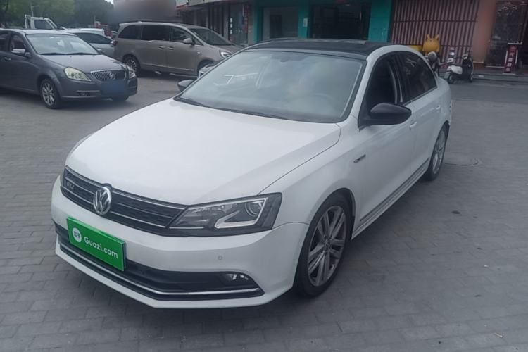 Used Volkswagen Sagitar 2018 280TSI DSG Luxury Model Guazi used car, China used car export, Used car for sale, Used cars, Cheapest cars for sale