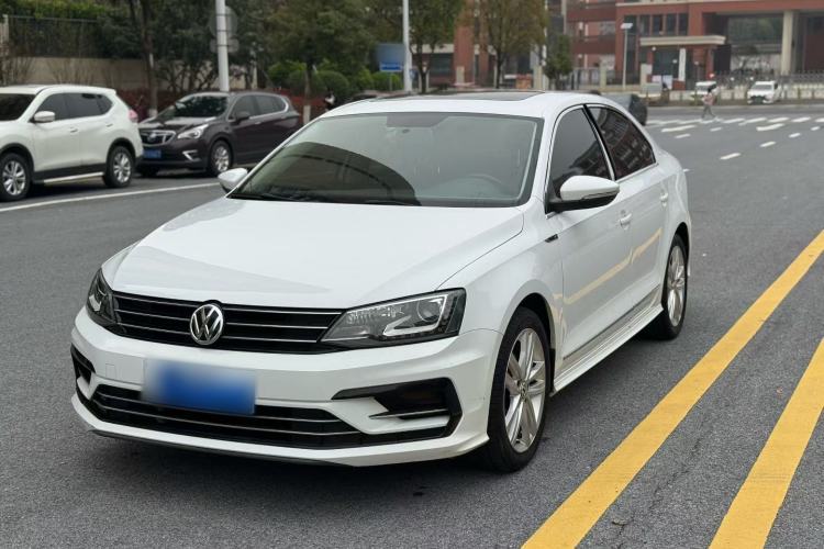 Ojetý Volkswagen Sagitar 2018 280TSI DSG Ignite Edition Guazi used car, China used car export, Used car for sale, Used  cars, Cheapest cars for sale