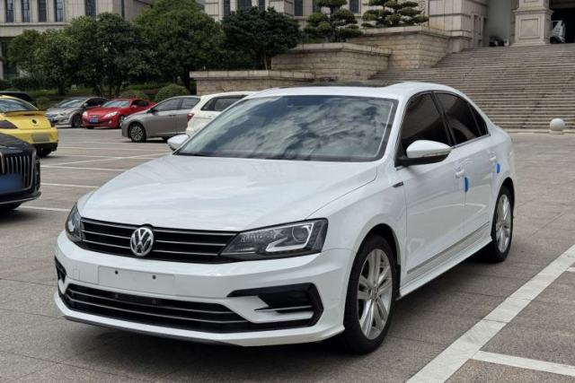 Volkswagen Sagitar 2018 280TSI DSG Ignite Edition usado