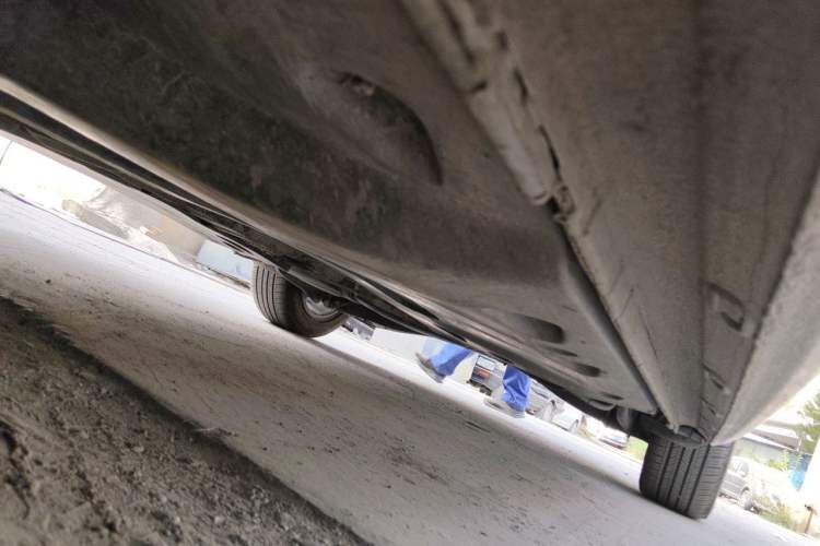 Used Volkswagen Sagitar 2018 1.6L Manual Comfort Model Chassis Front Left