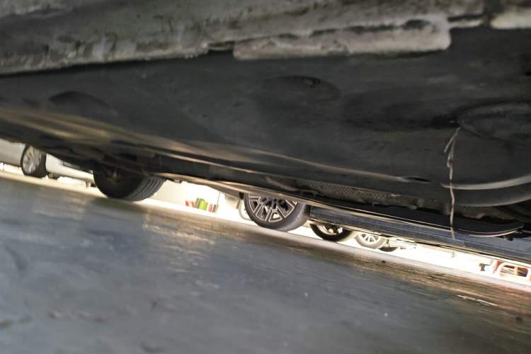 Used Volkswagen Sagitar 2018 1.6L Automatic Comfort Model Chassis Front Right