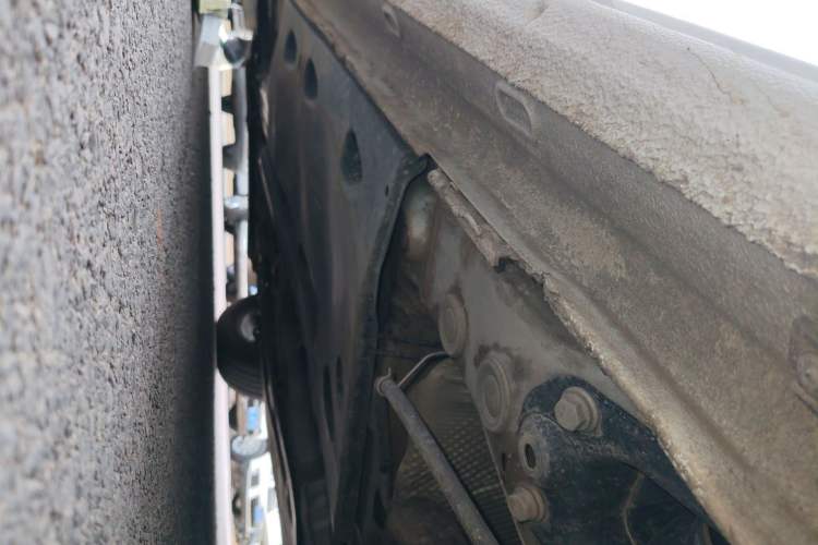 Used Volkswagen Sagitar 2018 1.6L Automatic Comfort Model Chassis Rear Left