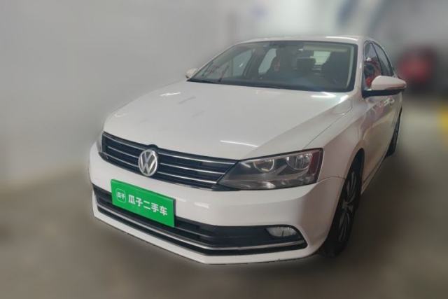 Ojetý Volkswagen Sagitar 2018 1.6L Automatic Fashion Model