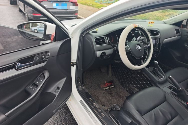 Used Volkswagen Sagitar 2018 1.6L Automatic Comfort Model Driver Seat